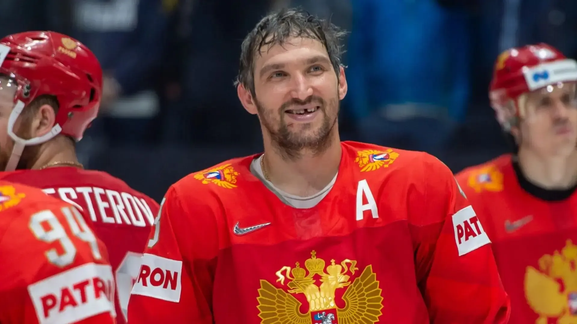 CAS обязал IIHF допустить сборные России к международным соревнованиям сезона-2026/27

Спортивный арбитражный суд (CAS) в Лозанне удовлетворил жалобу Федерации хоккея России и отменил все пять резолюций совета Международной федерации хоккея (IIHF) от 27 и