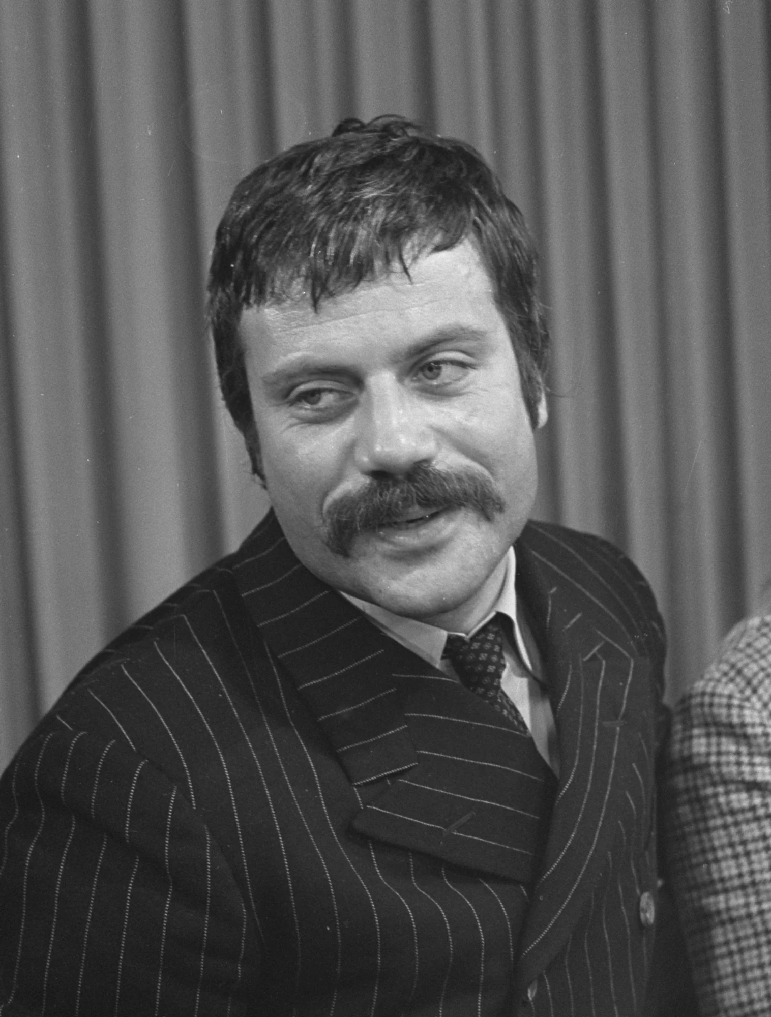 Билл Оливер
