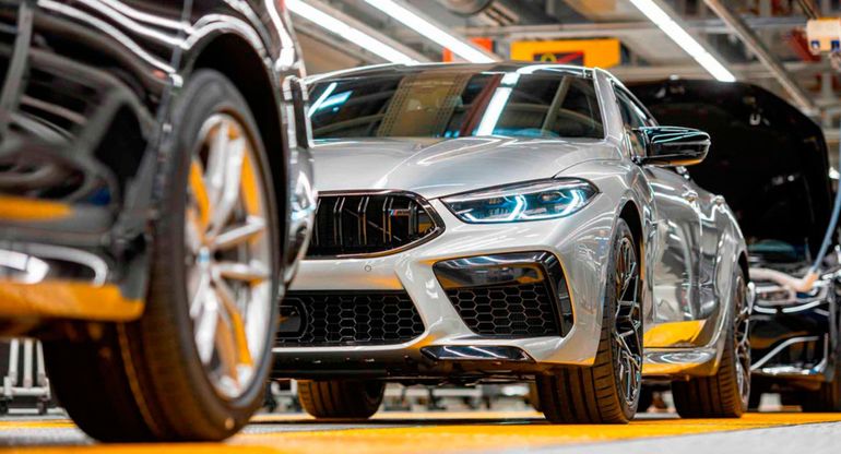 BMW сократит 20% менеджеров для экономии средств.