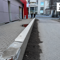 Пермские власти «убрали» грязь с улиц с помощью нейросети — фотоотчет без грязи