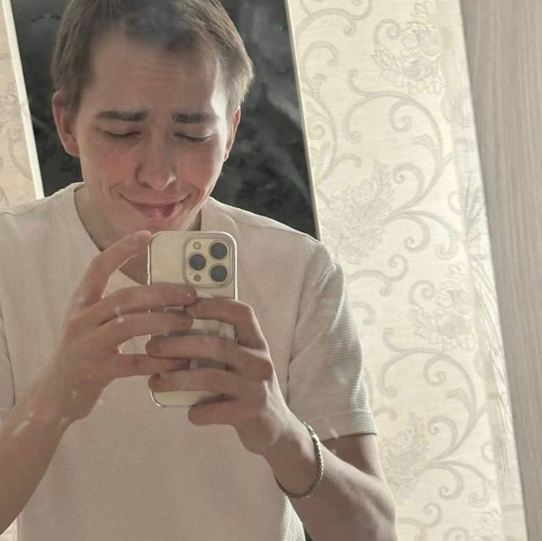 Немецкий дипломат сбил курьера в Петербурге и просто уехал с места ДТП

23-летний сотрудник генконсу